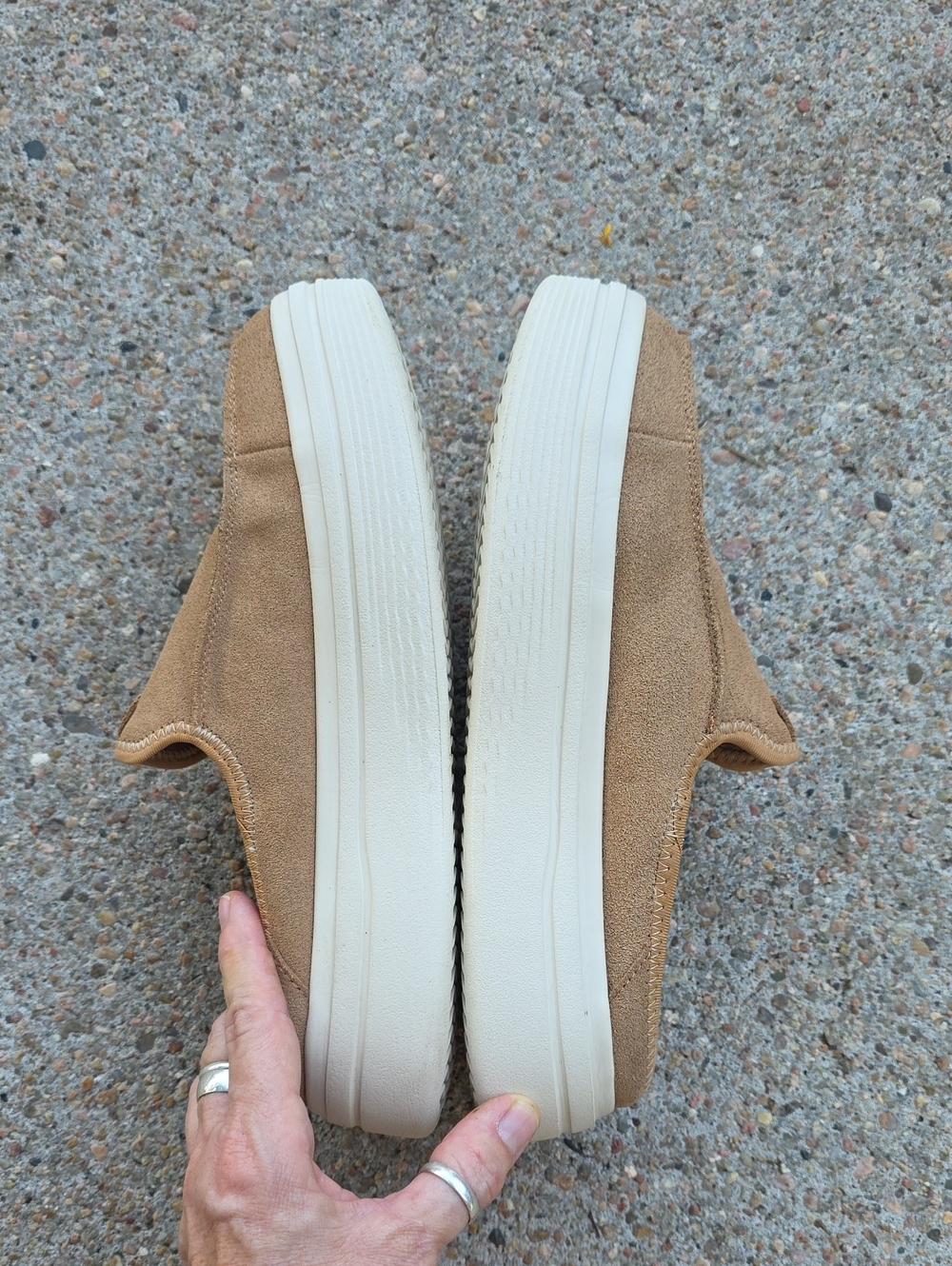 Hey Dude Austin Lift Platform Classic Tan Suede Leather Mule Size 9 - Picture 4 of 12